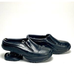 Z-Coil Black Women's Slip-On Loafers